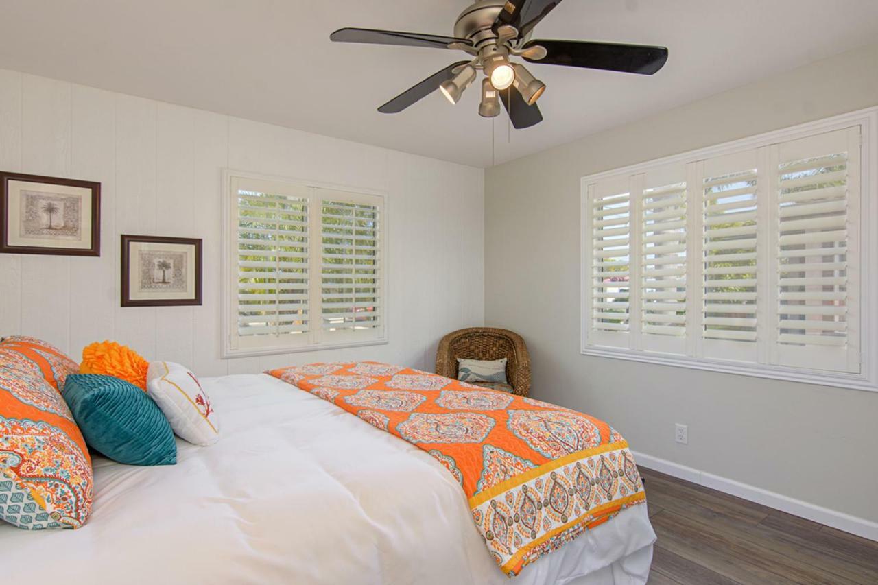 Ultimate Beach Bungalow - 1 Block From Beach - Huge Backyard Carlsbad Exteriör bild